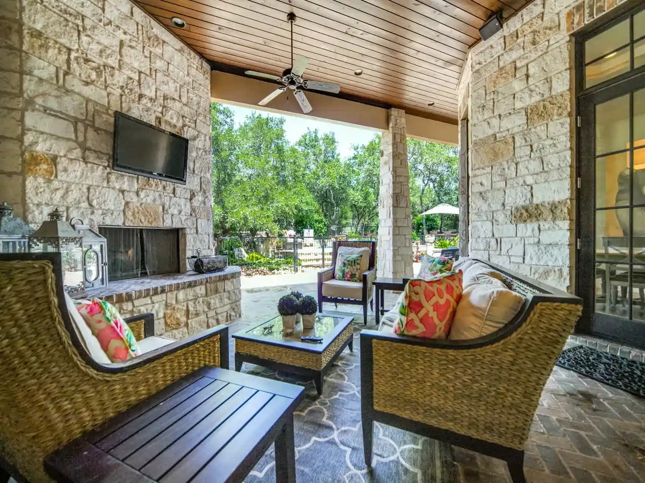 Personal residence interior — Secondary bedroom San Antonio luxury residence interior — Secondary bedroom